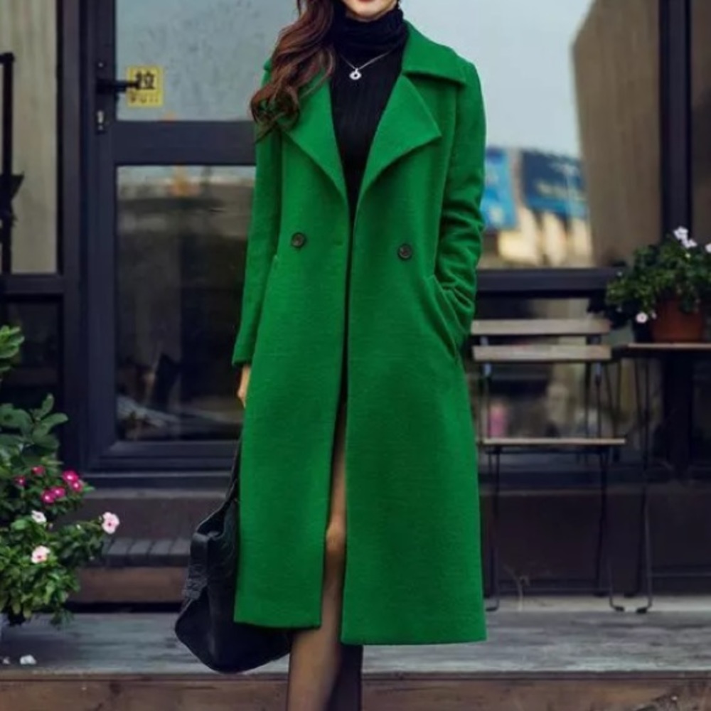 Loose fitting lapel Trench Coat